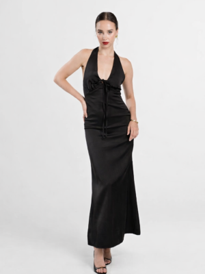 freja in black